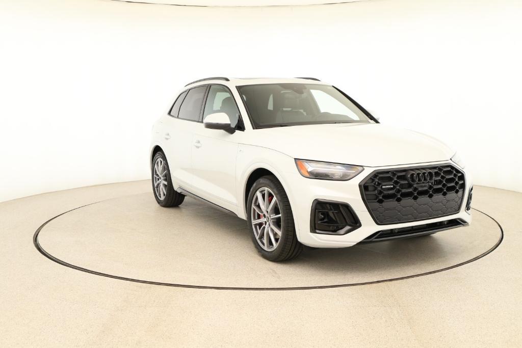 new 2024 Audi Q5 e car, priced at $69,175