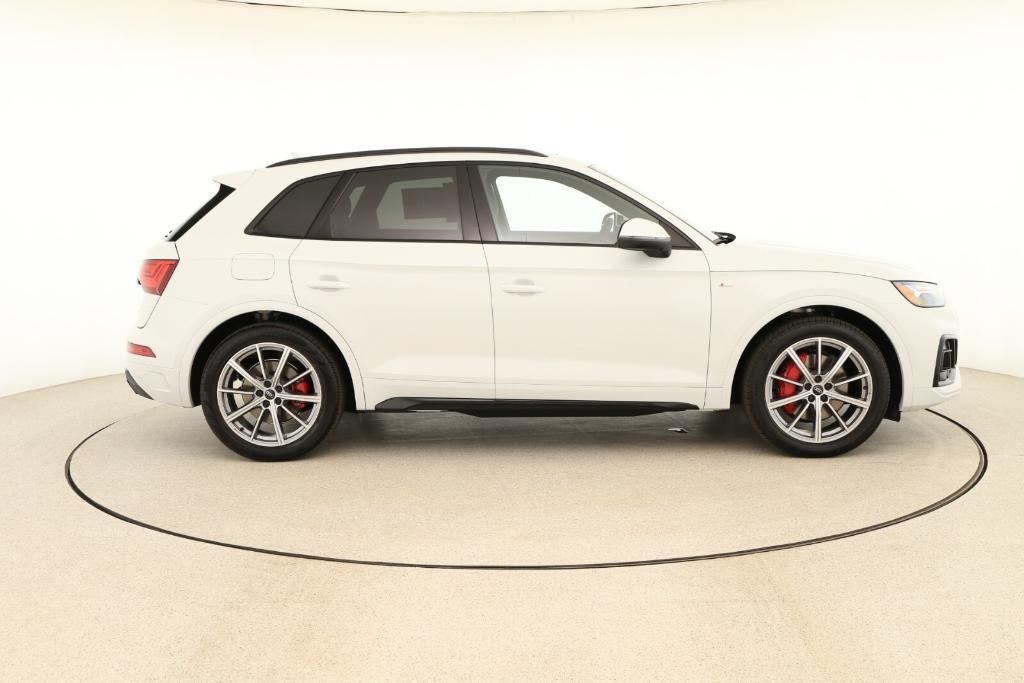 new 2024 Audi Q5 e car, priced at $69,175