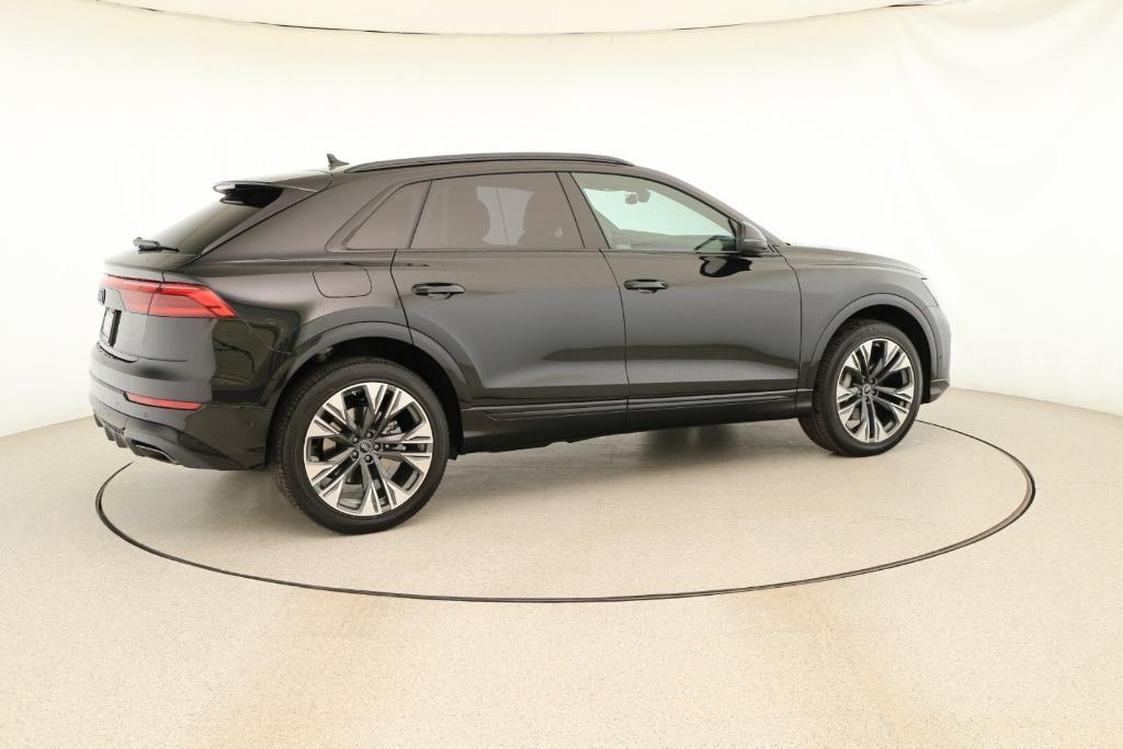 new 2025 Audi Q8 car, priced at $85,575