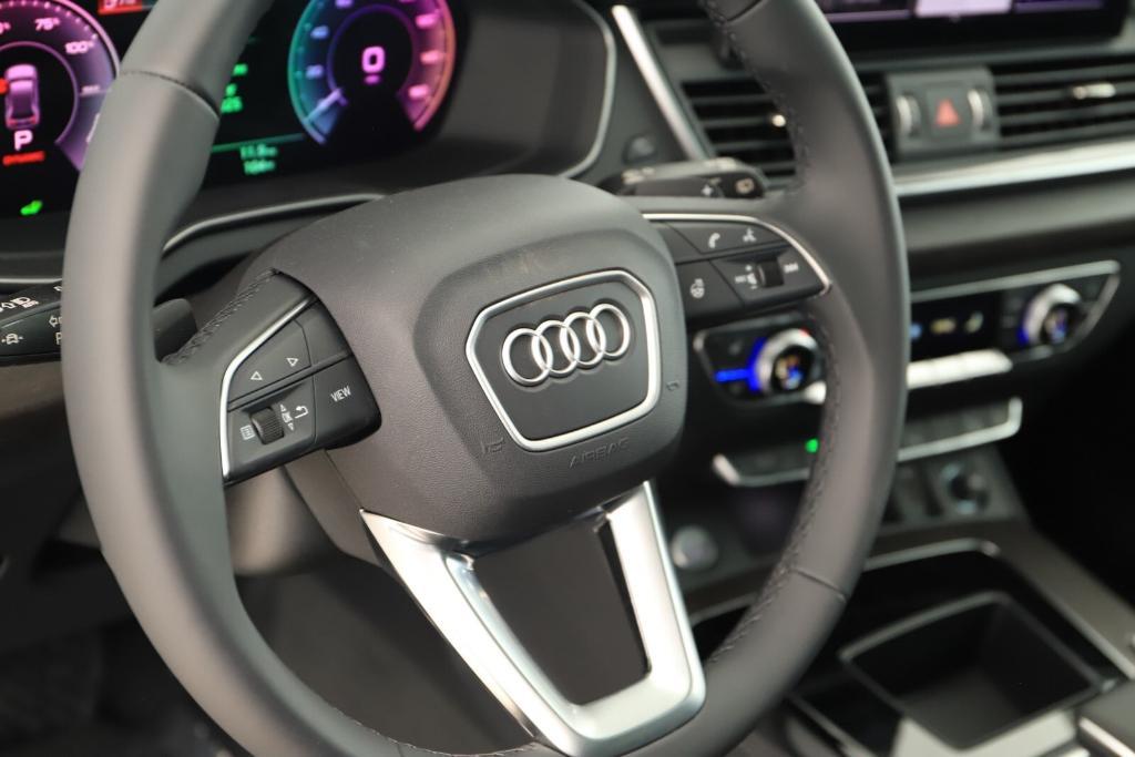 new 2025 Audi Q5 car, priced at $67,935
