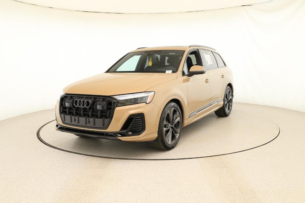 new 2025 Audi Q7 car, priced at $82,910