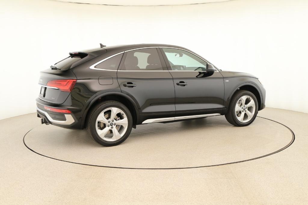 new 2024 Audi Q5 car, priced at $59,500