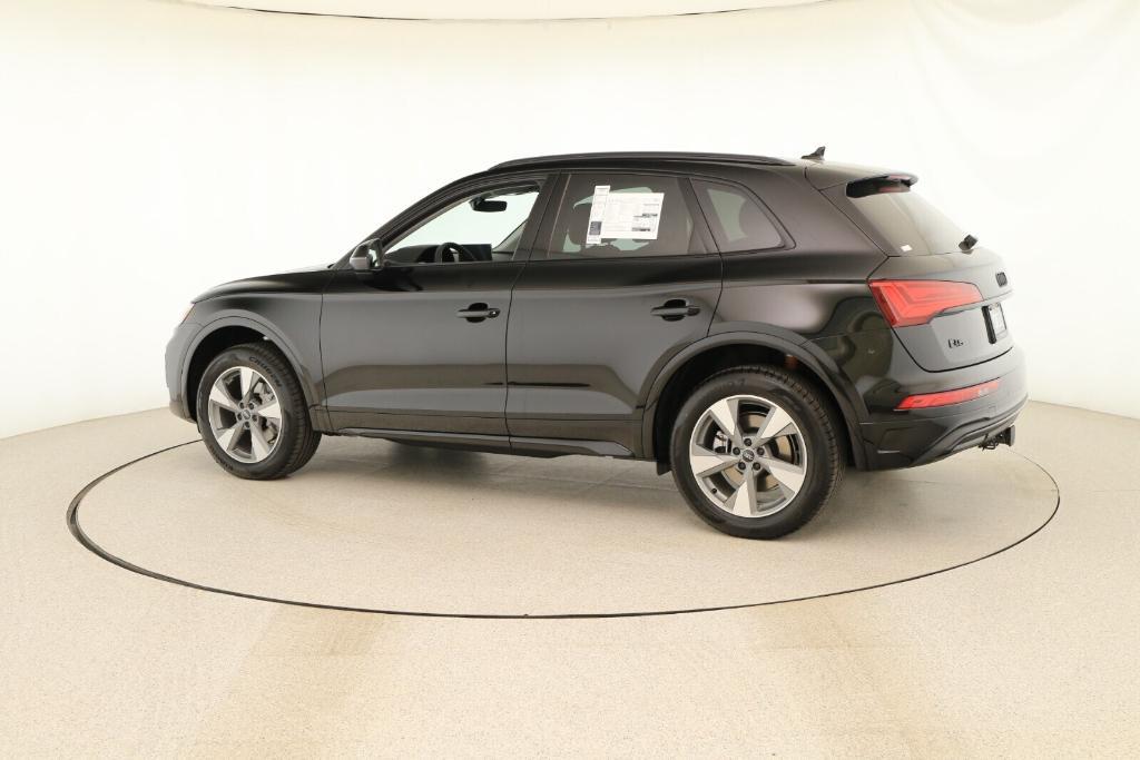 new 2025 Audi Q5 car, priced at $50,615