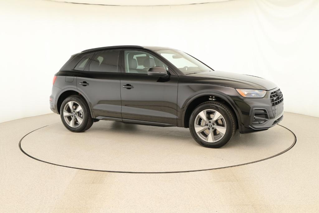 new 2025 Audi Q5 car, priced at $50,615