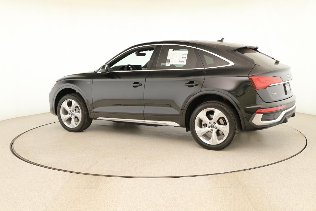 new 2025 Audi Q5 car, priced at $59,610