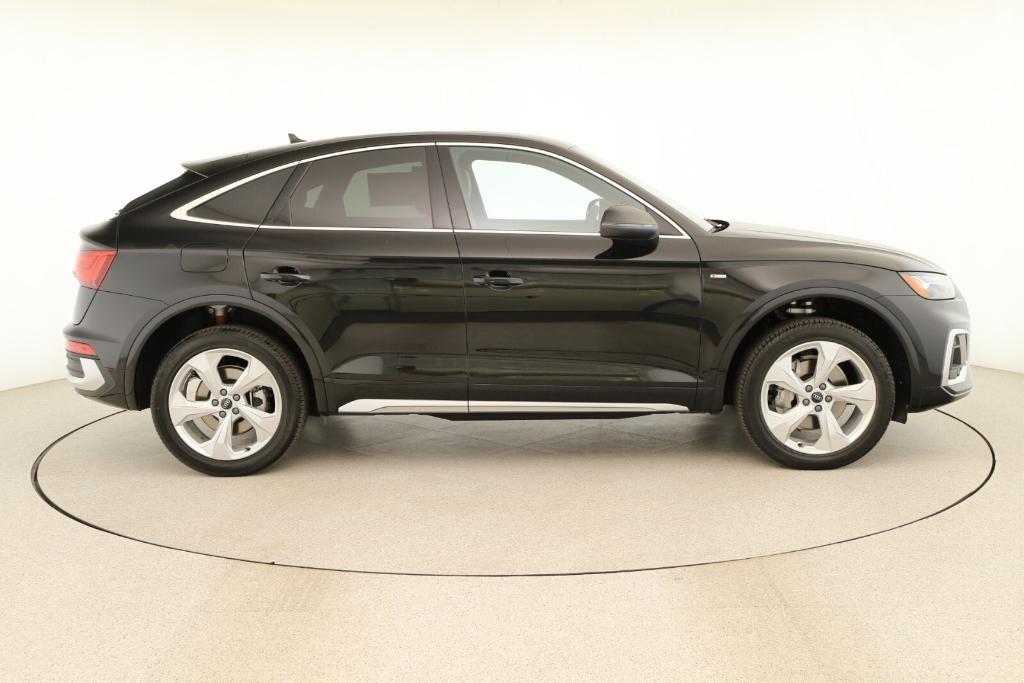 new 2025 Audi Q5 car, priced at $59,610