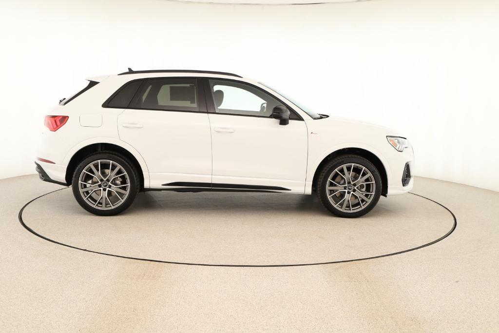 new 2025 Audi Q3 car, priced at $47,270