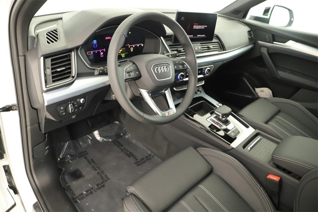 new 2024 Audi Q5 car, priced at $66,755