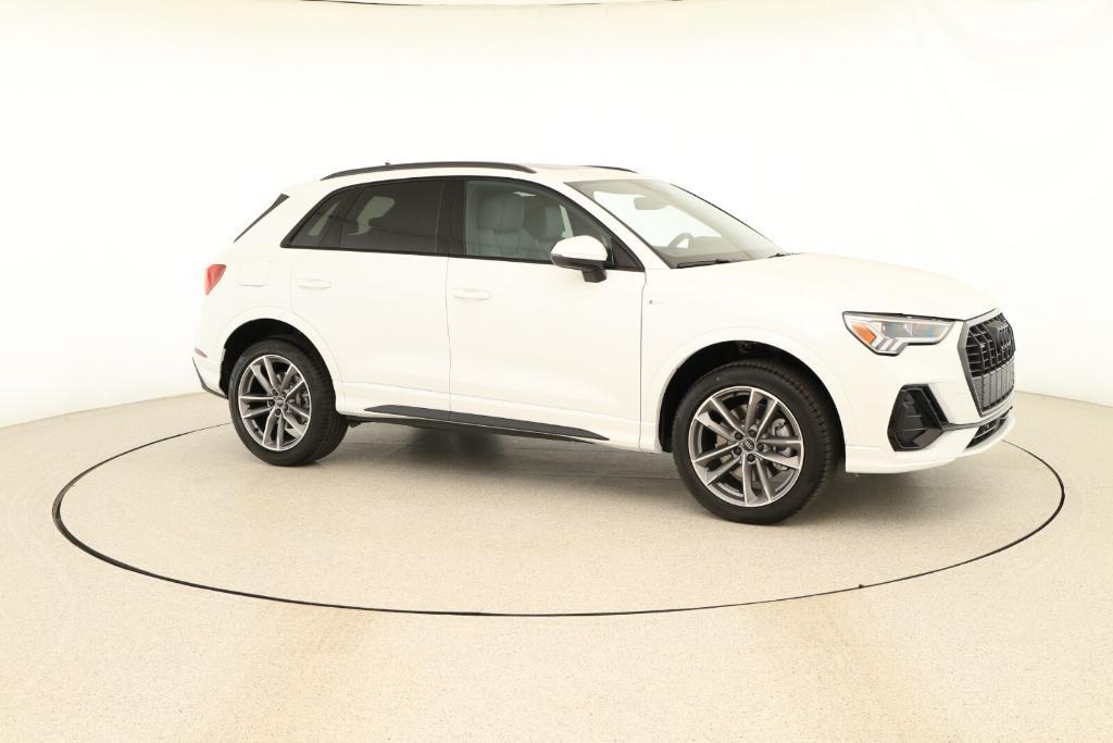 new 2025 Audi Q3 car, priced at $45,190