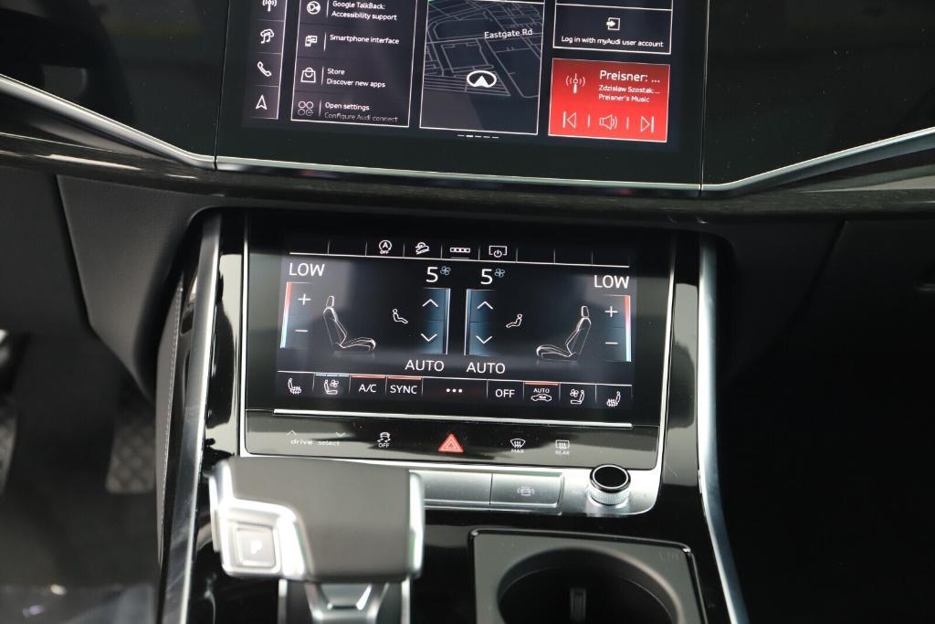 new 2025 Audi Q8 car, priced at $86,425
