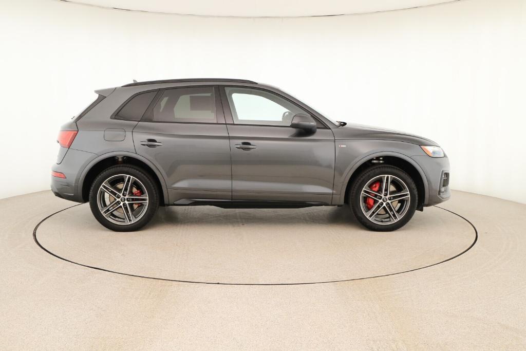 new 2025 Audi Q5 car, priced at $68,210