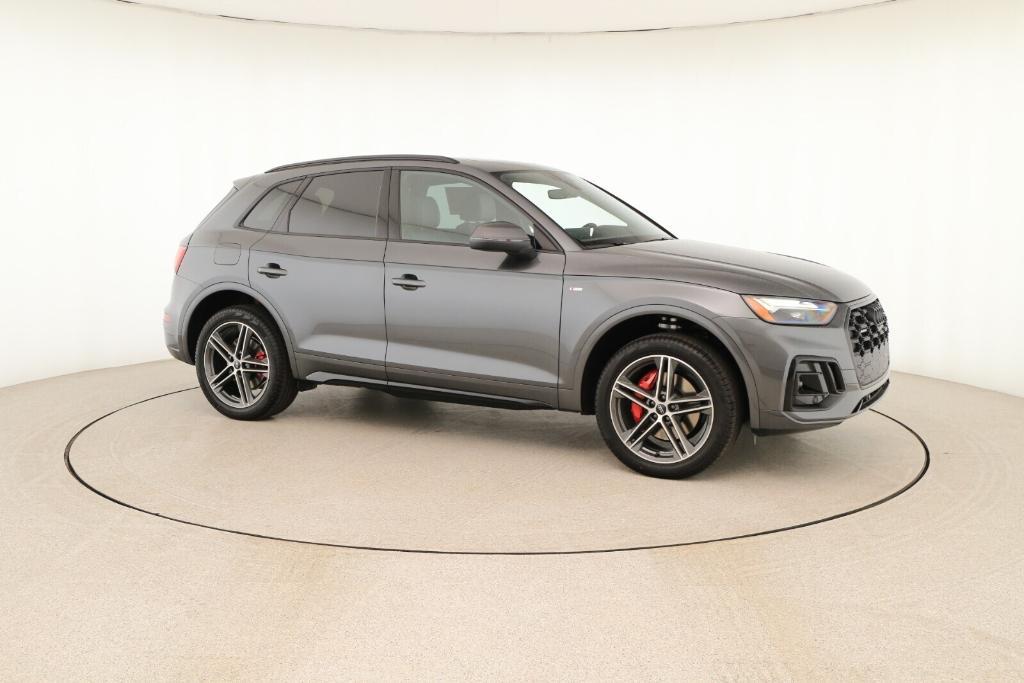 new 2025 Audi Q5 car, priced at $68,210