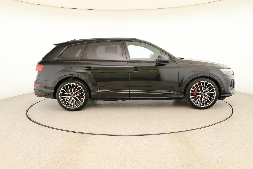 new 2025 Audi SQ7 car, priced at $115,145