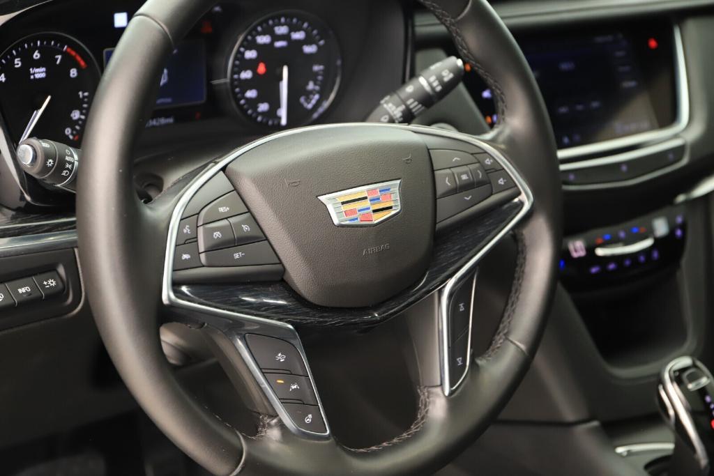 used 2020 Cadillac XT5 car, priced at $27,648