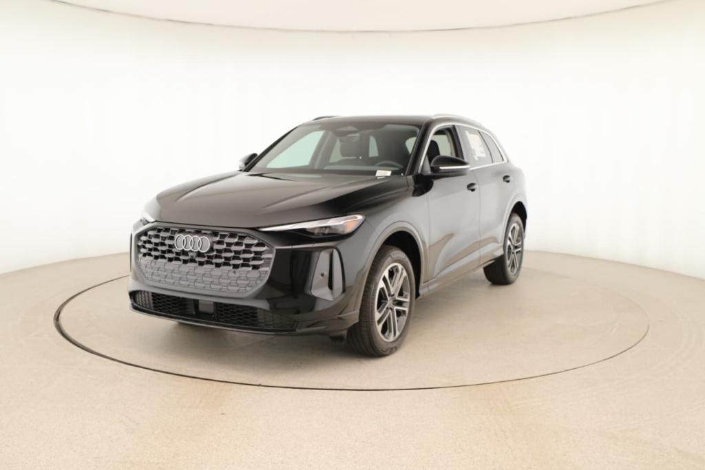 new 2025 Audi Q5 car, priced at $57,950