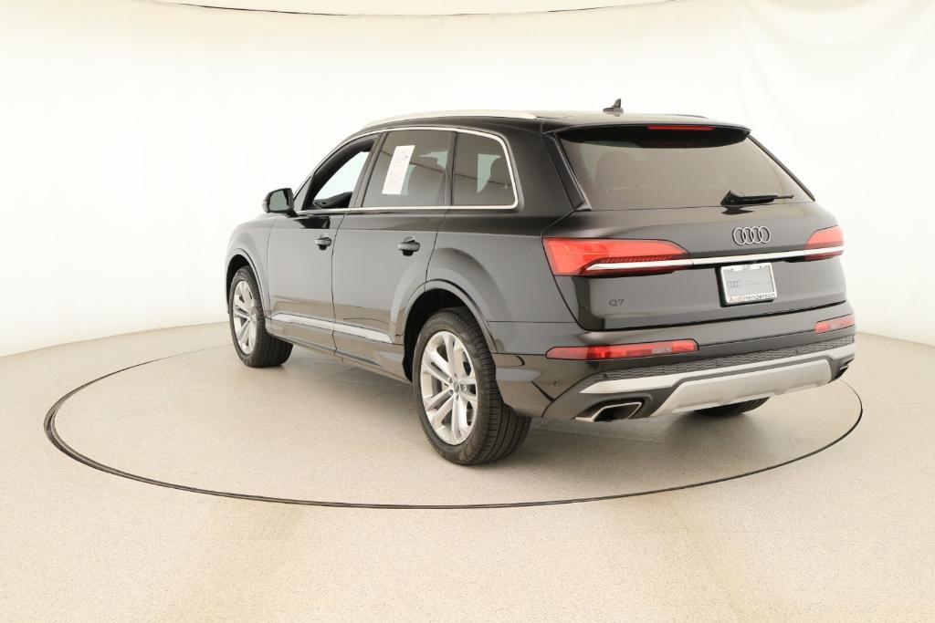 used 2025 Audi Q7 car, priced at $50,988