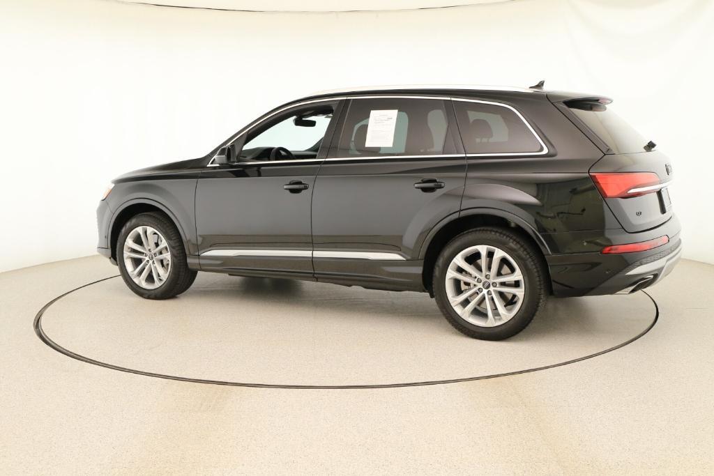 used 2025 Audi Q7 car, priced at $50,988