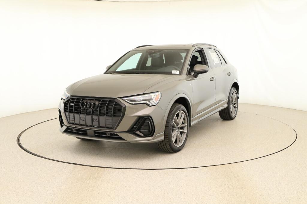 new 2025 Audi Q3 car, priced at $45,785