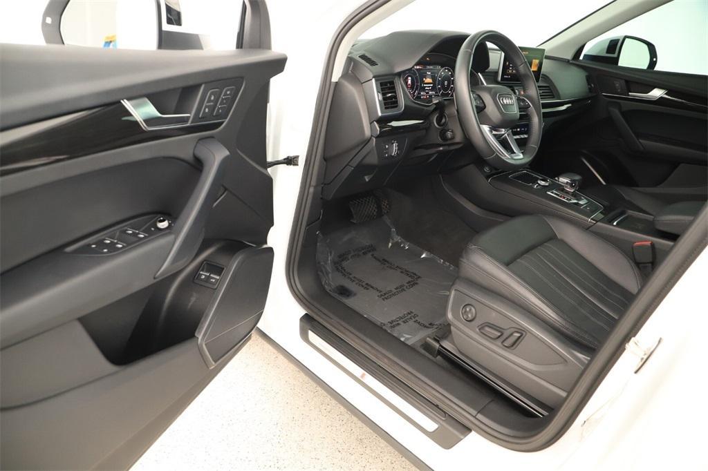 used 2020 Audi Q5 e car, priced at $25,288