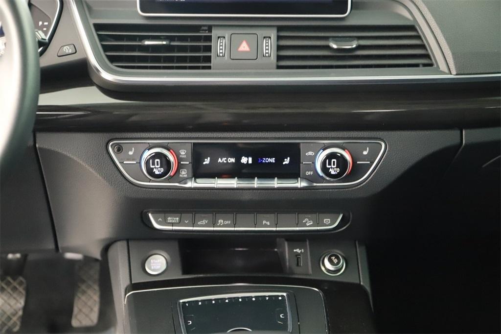 used 2020 Audi Q5 e car, priced at $25,288