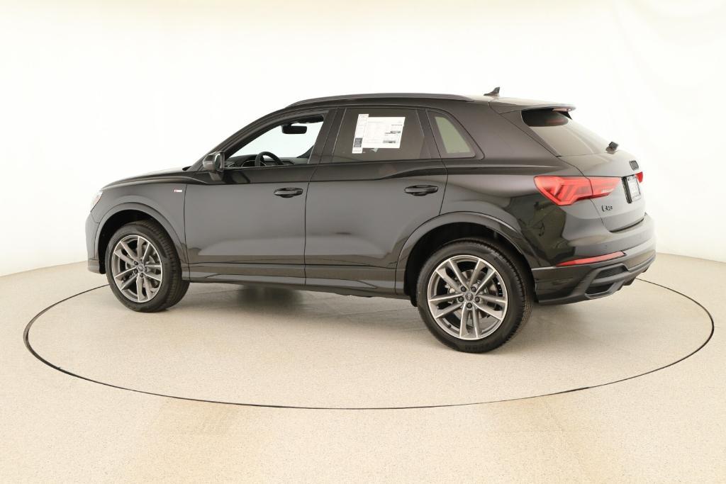 new 2025 Audi Q3 car, priced at $45,975