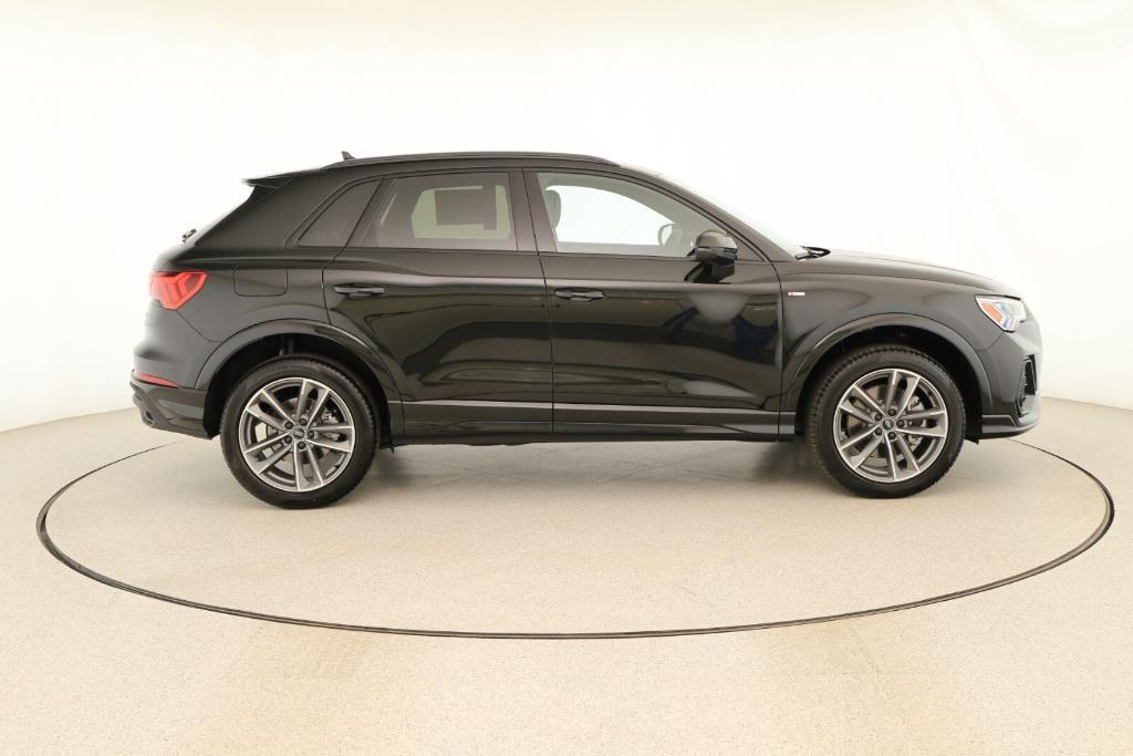 new 2025 Audi Q3 car, priced at $45,975