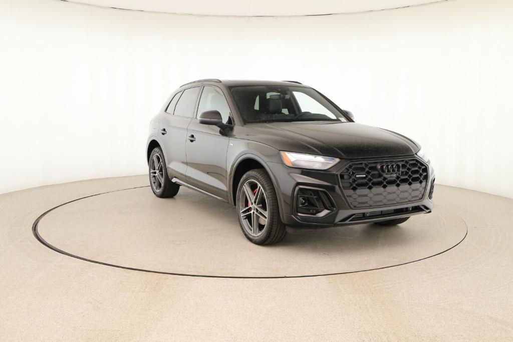 new 2025 Audi Q5 car, priced at $68,210