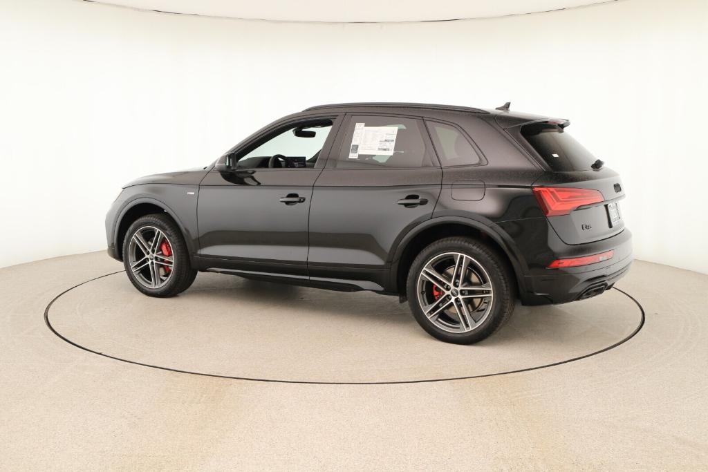 new 2025 Audi Q5 car, priced at $68,210