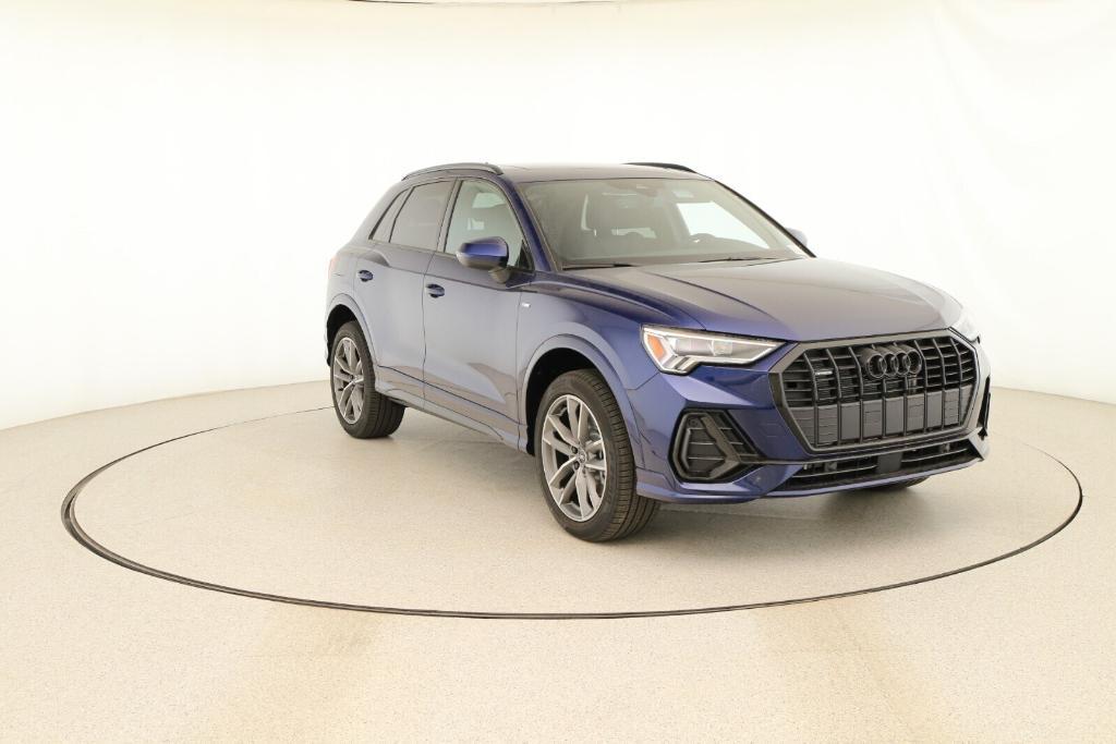 new 2025 Audi Q3 car, priced at $45,975