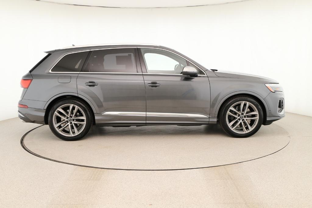 new 2025 Audi SQ7 car, priced at $97,795