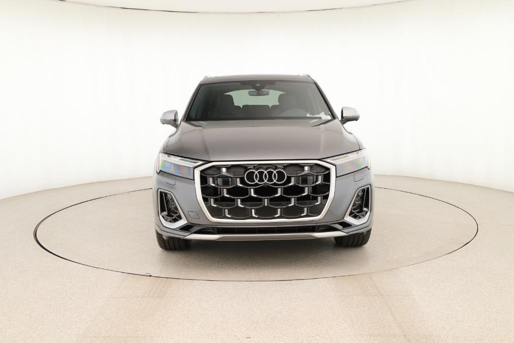 new 2025 Audi SQ7 car, priced at $97,795