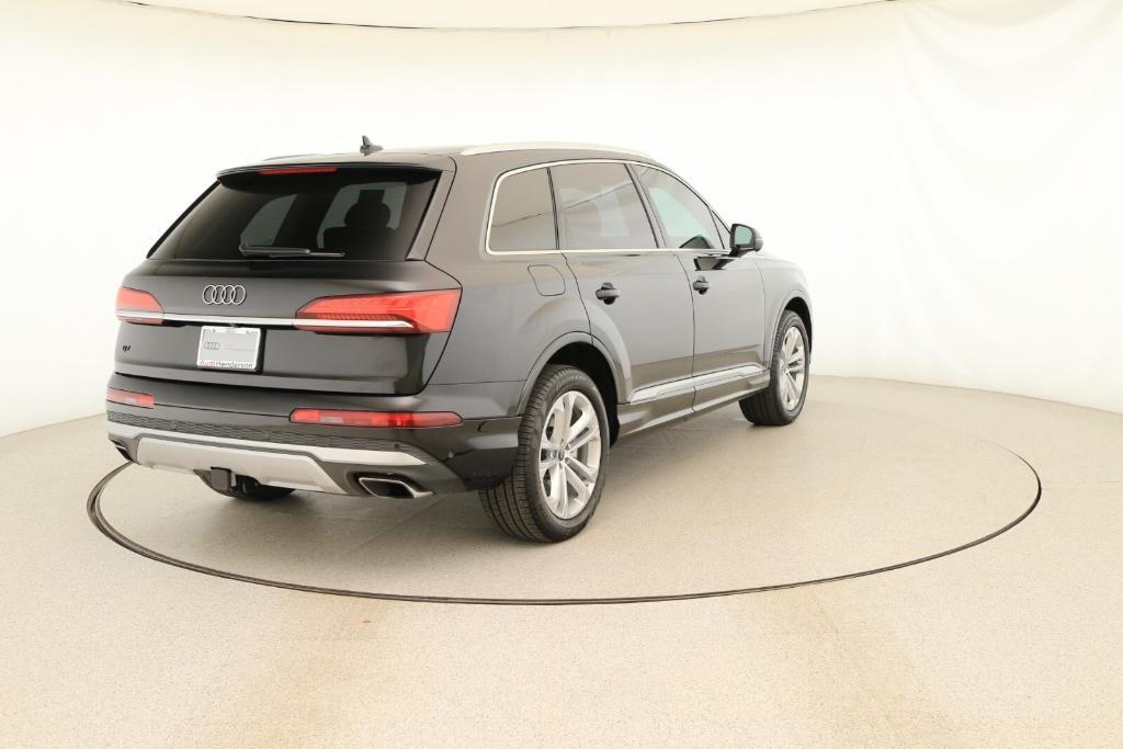 used 2025 Audi Q7 car, priced at $59,788