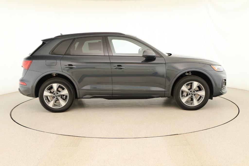 new 2025 Audi Q5 car, priced at $56,100