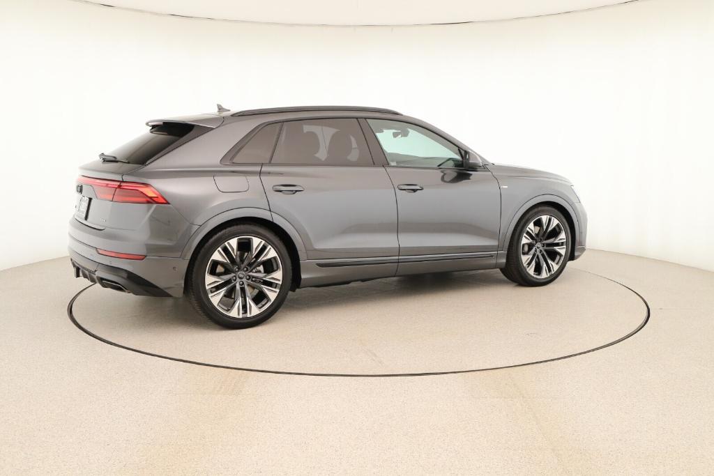 new 2025 Audi Q8 car, priced at $86,625