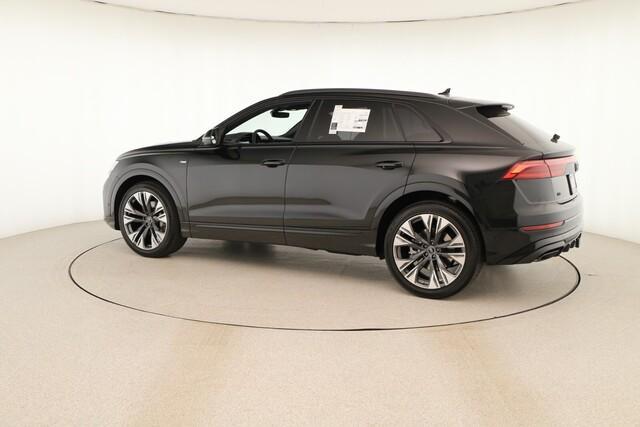 new 2025 Audi Q8 car, priced at $86,625