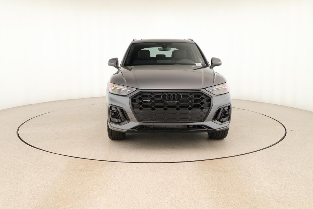 new 2025 Audi Q5 car, priced at $69,385