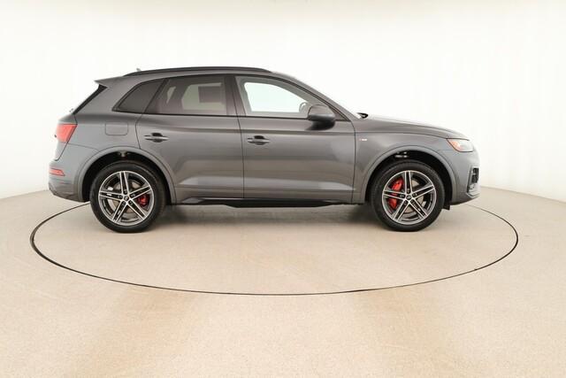 new 2025 Audi Q5 car, priced at $69,385