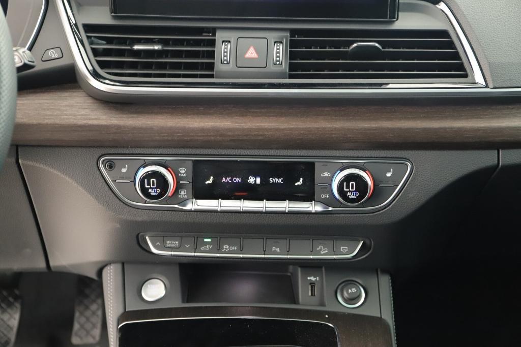 new 2025 Audi Q5 car, priced at $69,385