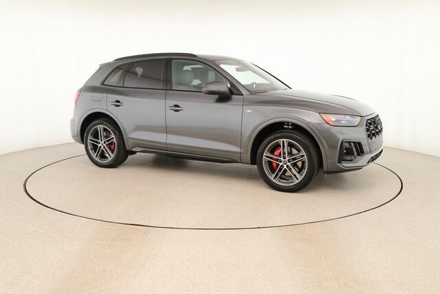 new 2025 Audi Q5 car, priced at $69,385