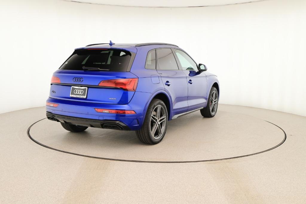 new 2025 Audi Q5 car, priced at $68,300