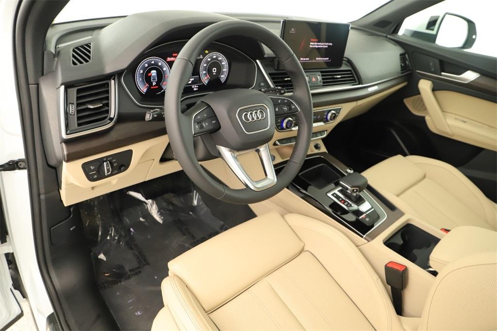 new 2024 Audi Q5 car, priced at $59,525