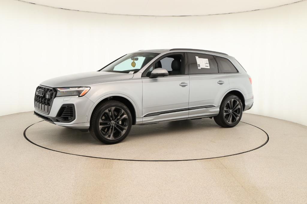 new 2025 Audi Q7 car, priced at $77,460