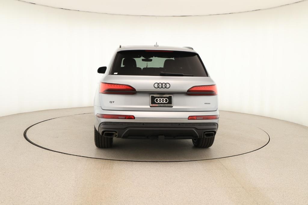 new 2025 Audi Q7 car, priced at $77,460