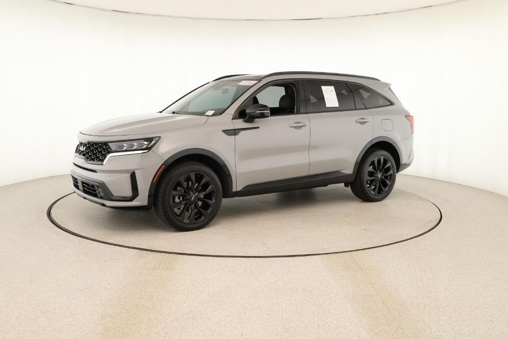 used 2022 Kia Sorento car, priced at $25,988