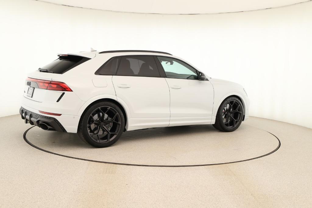 new 2026 Audi RS Q8 car, priced at $157,690
