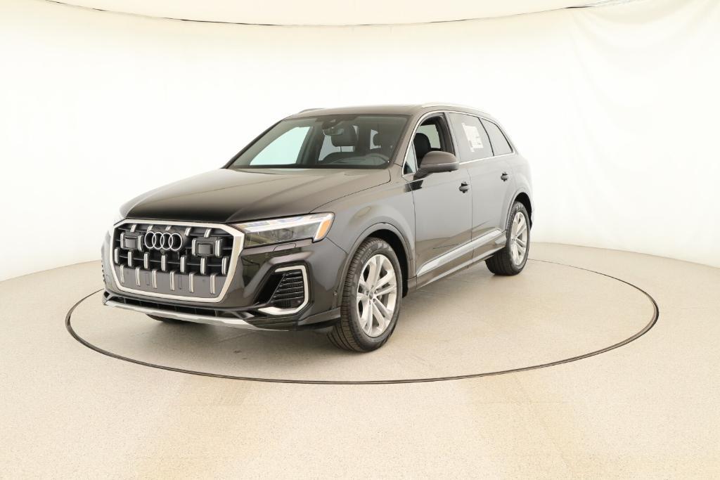 new 2025 Audi Q7 car, priced at $80,870