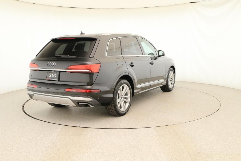 new 2025 Audi Q7 car, priced at $80,870