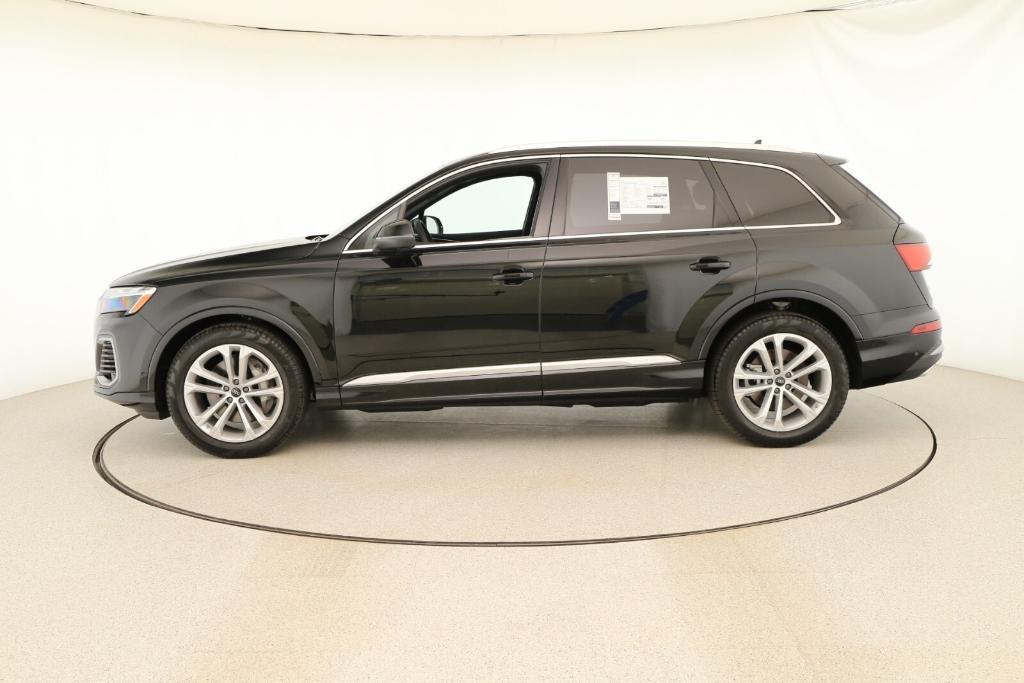 new 2025 Audi Q7 car, priced at $80,870