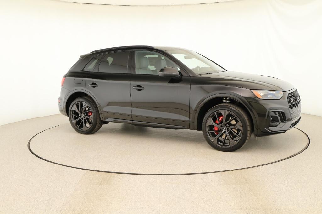 new 2025 Audi SQ5 car, priced at $71,335