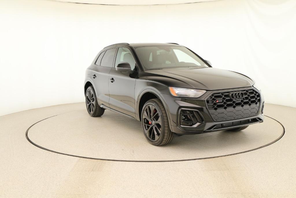 new 2025 Audi SQ5 car, priced at $71,335